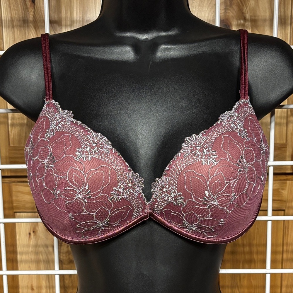 Ambrielle Lace Ultimate Upsize push-up plunge bra